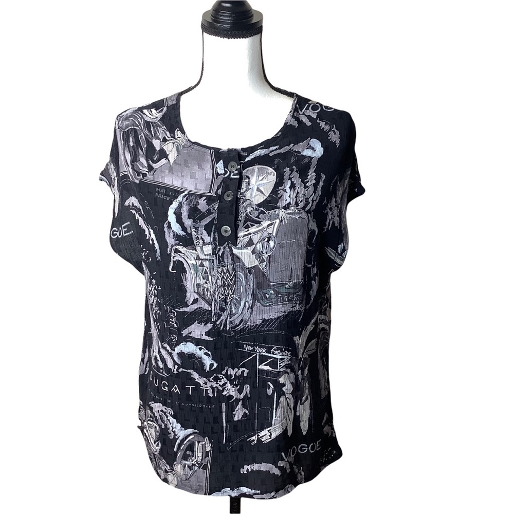 Vintage NY Vogue Bugatti Car Themed Viscose Short Sleeve  Blouse Women's M/L